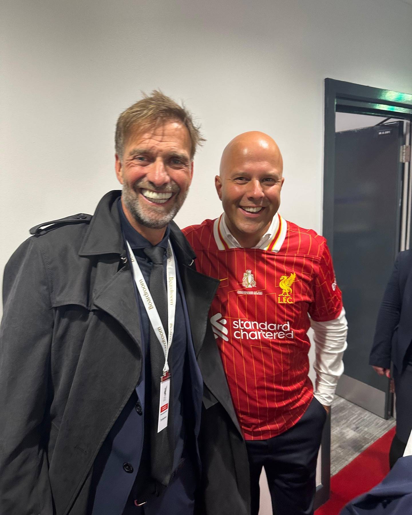 丝滑衔接！克洛普带利物浦8年半8冠，斯洛特接手"0"引援拿英超