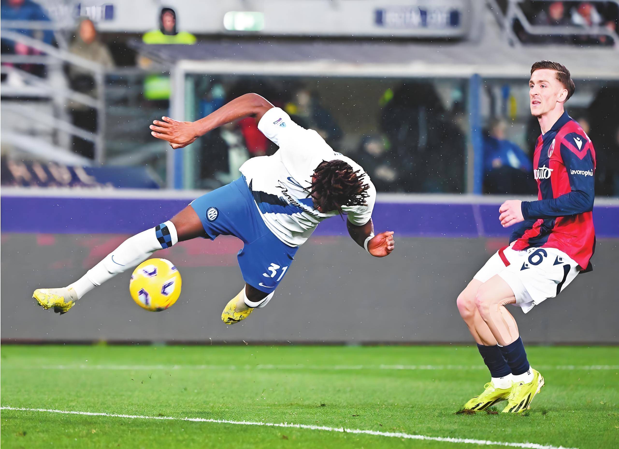 滕哈赫高压逼抢战术革新曼联：数据解析与实战影响